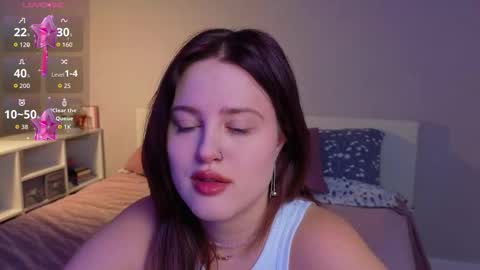 Sarah online show from February 4, 11:20 pm