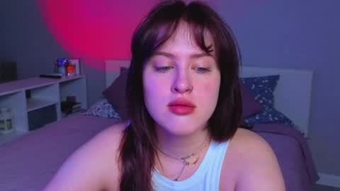 Sarah online show from June 7, 10:46 pm