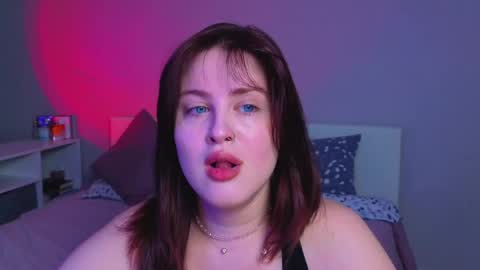 Sarah online show from June 9, 10:54 pm