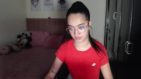 Sarah online show from January 29, 3:58 pm