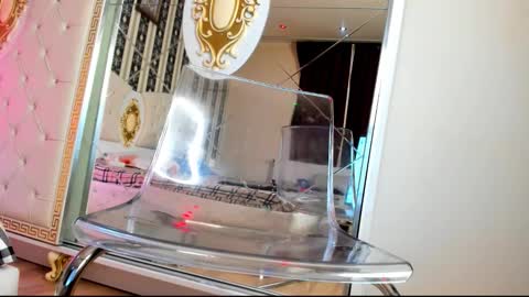 Snapshot of sarah_t33n chatting on February 16, 9:00 pm Sarah online show from February 16, 9:00 pm