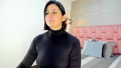 Snapshot of sarahdeyvis chatting on March 6, 4:38 pm Sarah Deyvis online show from March 6, 4:38 pm