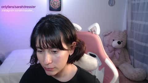 Snapshot of sarahdressler chatting on December 6, 2:02 am sarahdressler online show from December 6, 2:02 am