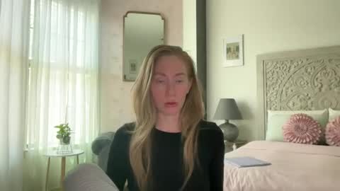 Sarah online show from July 10, 7:38 pm