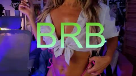 Divine Sarah NONUDE model online show from October 25, 11:07 am