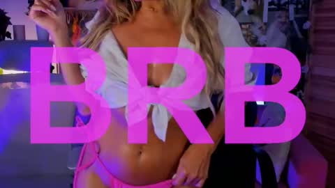 Divine Sarah NONUDE model online show from January 17, 11:15 am