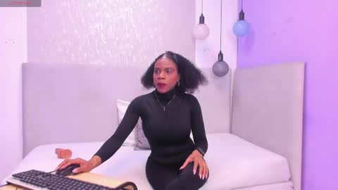 Sarahi pusey online show from May 26, 1:29 pm