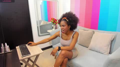 Sarahi pusey online show from June 4, 1:28 pm