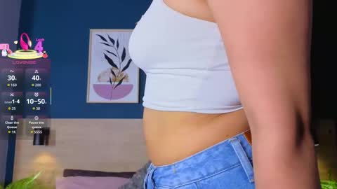 Sarah online show from November 11, 7:58 pm