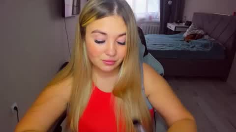 Sarah online show from July 30, 1:32 pm