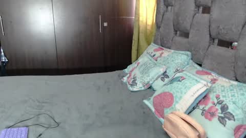 Lia online show from July 19, 3:05 pm