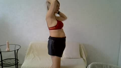 Snapshot of sarahphelps chatting on July 7, 6:47 am sarahphelps online show from July 7, 6:47 am