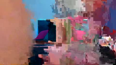 Snapshot of sarahredi chatting on January 19, 8:51 pm Girl next door online show from January 19, 8:51 pm