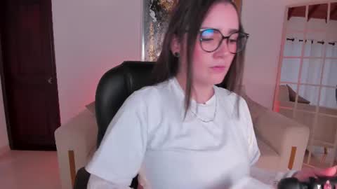 Sarah Rhodes online show from June 30, 11:55 am