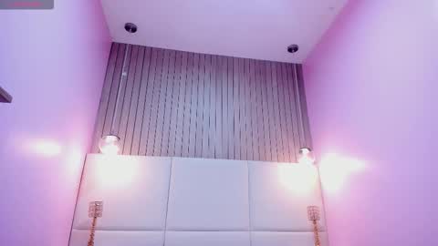 Sarah online show from November 20, 11:32 am