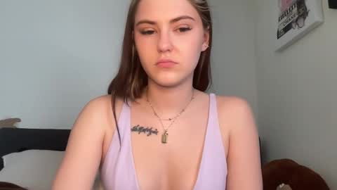 SarahxOliver online show from February 2, 5:55 pm