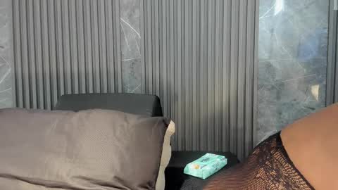 Snapshot of saraievans chatting on September 21, 3:19 am Sarai online show from September 21, 3:19 am