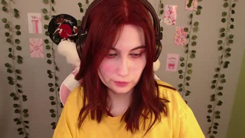 Sara online show from December 25, 2:56 pm