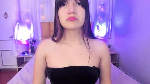 Sara online show from December 2, 3:23 am