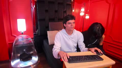 Sara and Edward online show from October 28, 3:10 am