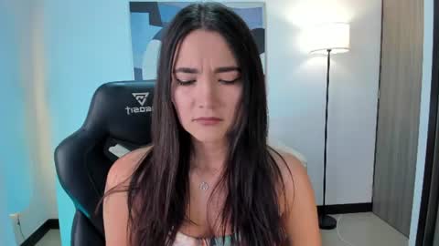 I am Sara  online show from July 12, 2:08 pm
