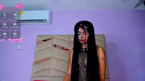 Snapshot of sararoy_ chatting on October 30, 7:58 pm Sara online show from October 30, 7:58 pm