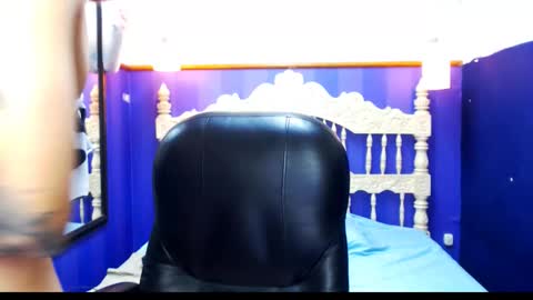 Snapshot of sarasofia44 chatting on October 3, 2:30 am Sara Sofia online show from October 3, 2:30 am