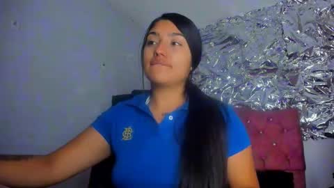 Snapshot of sarastonesx chatting on February 13, 4:52 am sarastonesx online show from February 13, 4:52 am