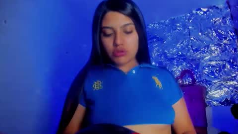 Snapshot of sarastonesx chatting on March 2, 10:44 am sarastonesx online show from March 2, 10:44 am