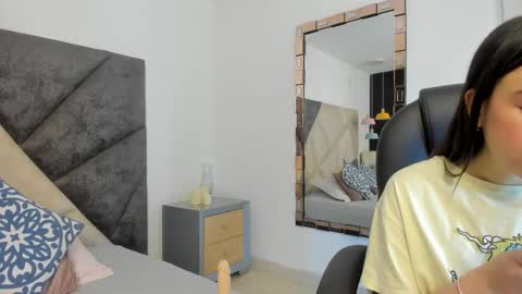      online show from September 26, 7:07 pm