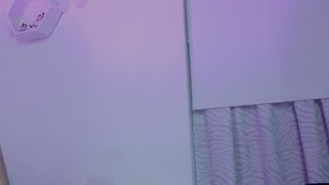 Saray  online show from February 12, 11:33 pm