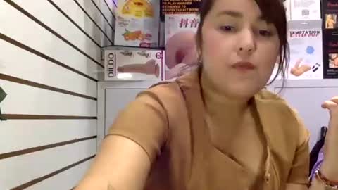 Snapshot of sarayx chatting on November 22, 5:45 pm mery online show from November 22, 5:45 pm