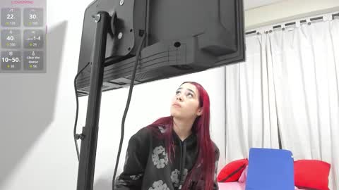 Snapshot of sarenlux chatting on October 24, 12:01 pm Baby Saren online show from October 24, 12:01 pm