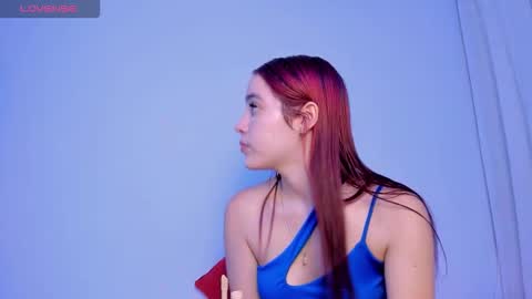 Snapshot of sarenlux chatting on November 2, 12:18 pm Baby Saren online show from November 2, 12:18 pm