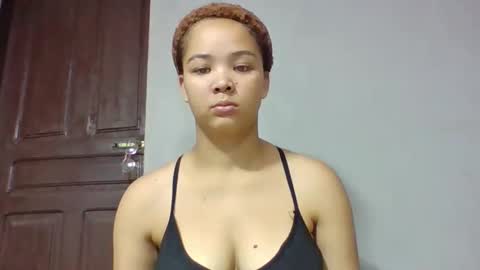 sarhon917962 online show from May 14, 10:33 am