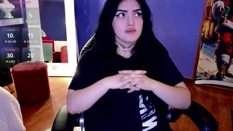 Sari  online show from November 23, 8:52 pm