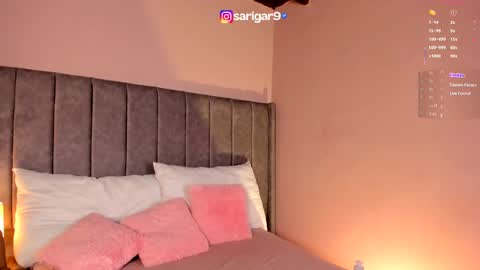 Snapshot of sarigarcia chatting on October 10, 6:01 am Sara Garcia online show from October 10, 6:01 am