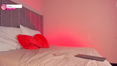 Snapshot of sarigarcia chatting on November 30, 6:39 am Sara Garcia online show from November 30, 6:39 am