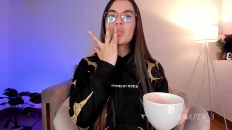 Snapshot of sarita_3 chatting on September 17, 12:01 am Sarita Lozano online show from September 17, 12:01 am