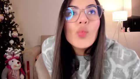 Snapshot of sarita_3 chatting on November 27, 10:56 pm Sarita Lozano online show from November 27, 10:56 pm