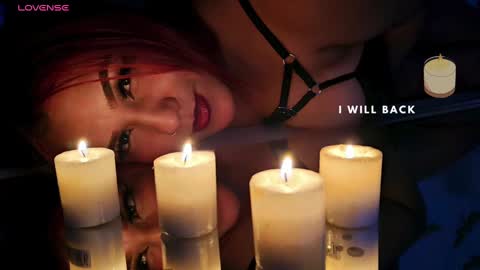 Snapshot of sarita_moller chatting on December 15, 4:07 am Sarita Moller  online show from December 15, 4:07 am