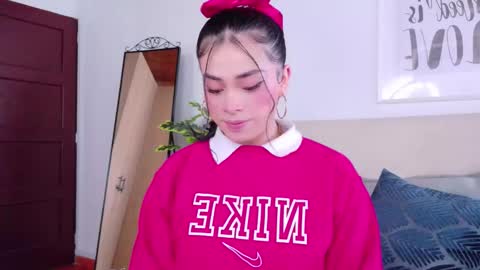 Sara online show from December 13, 8:36 pm