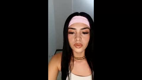 Sara online show from January 11, 10:59 pm