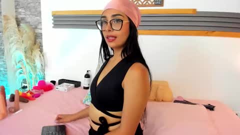 Sara online show from March 14, 1:55 am