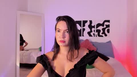 Sara online show from September 22, 10:45 pm