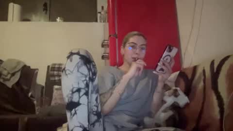 Snapshot of sarrah_rossy chatting on January 8, 8:29 pm Sarrah online show from January 8, 8:29 pm