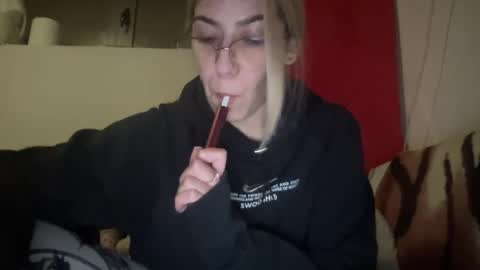 Snapshot of sarrah_rossy chatting on January 29, 5:24 pm Sarrah online show from January 29, 5:24 pm