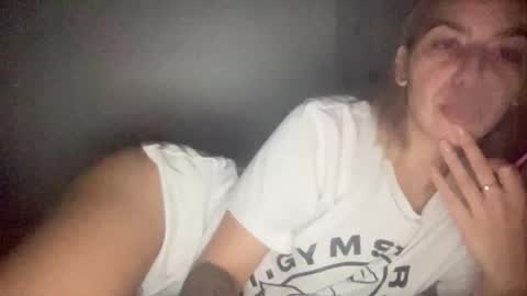 Snapshot of sarrah_rossy chatting on February 2, 8:30 pm Sarrah online show from February 2, 8:30 pm