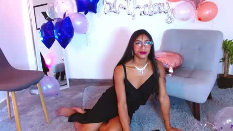 Snapshot of sasha_bowei chatting on May 17, 1:58 am sasha_bowei online show from May 17, 1:58 am