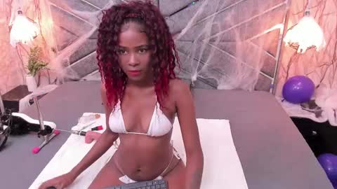 Sasha  online show from November 3, 7:59 pm